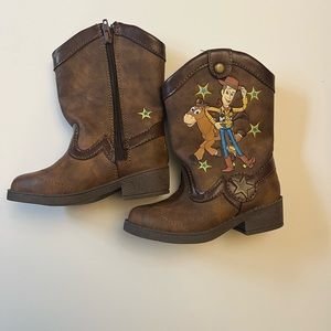 Toy Story 4 cowboy boots woody and bullseye